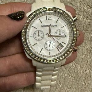 White MK watch